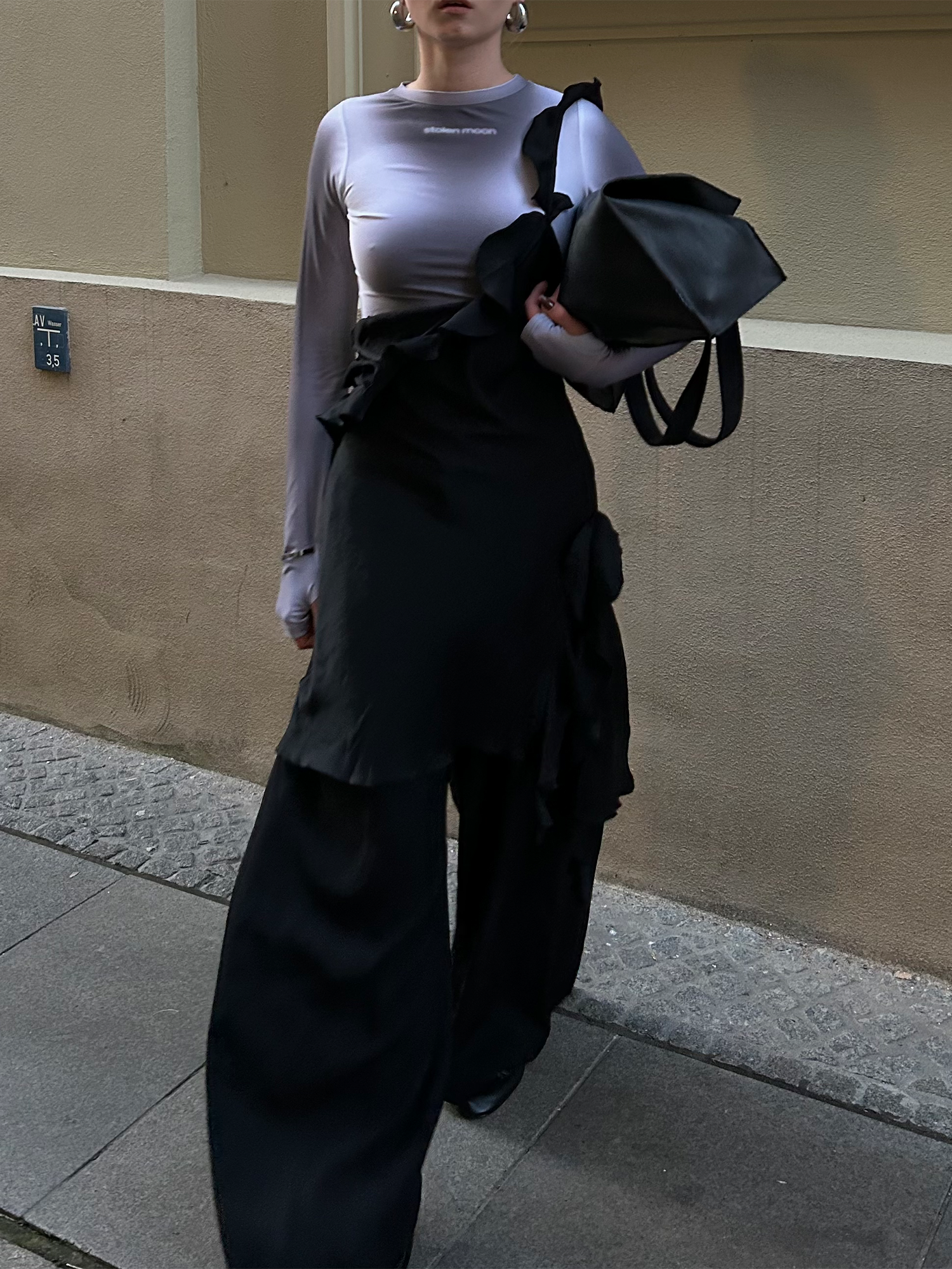 Топік GRAPHIC INVERT