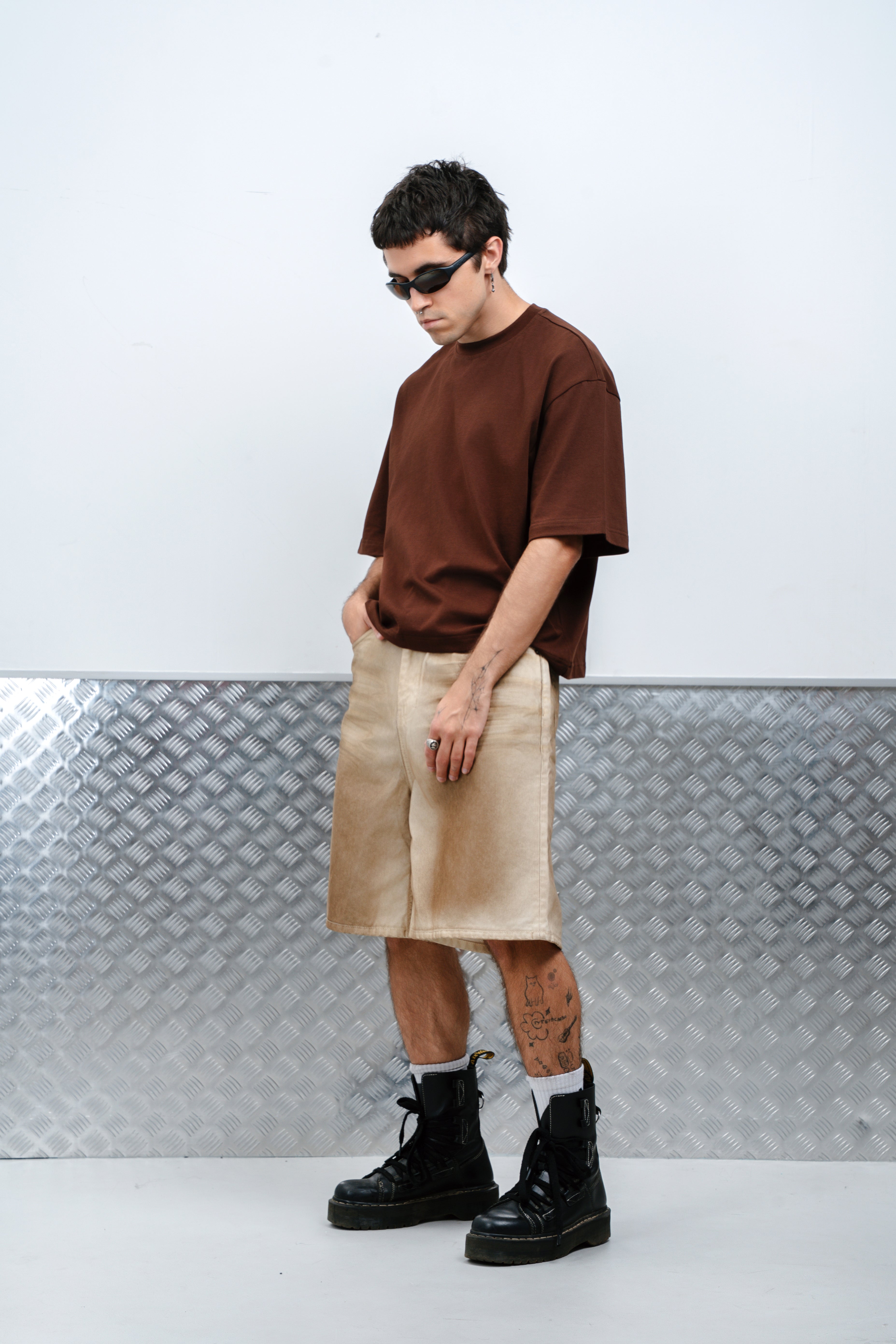 BLANK TEE BROWN