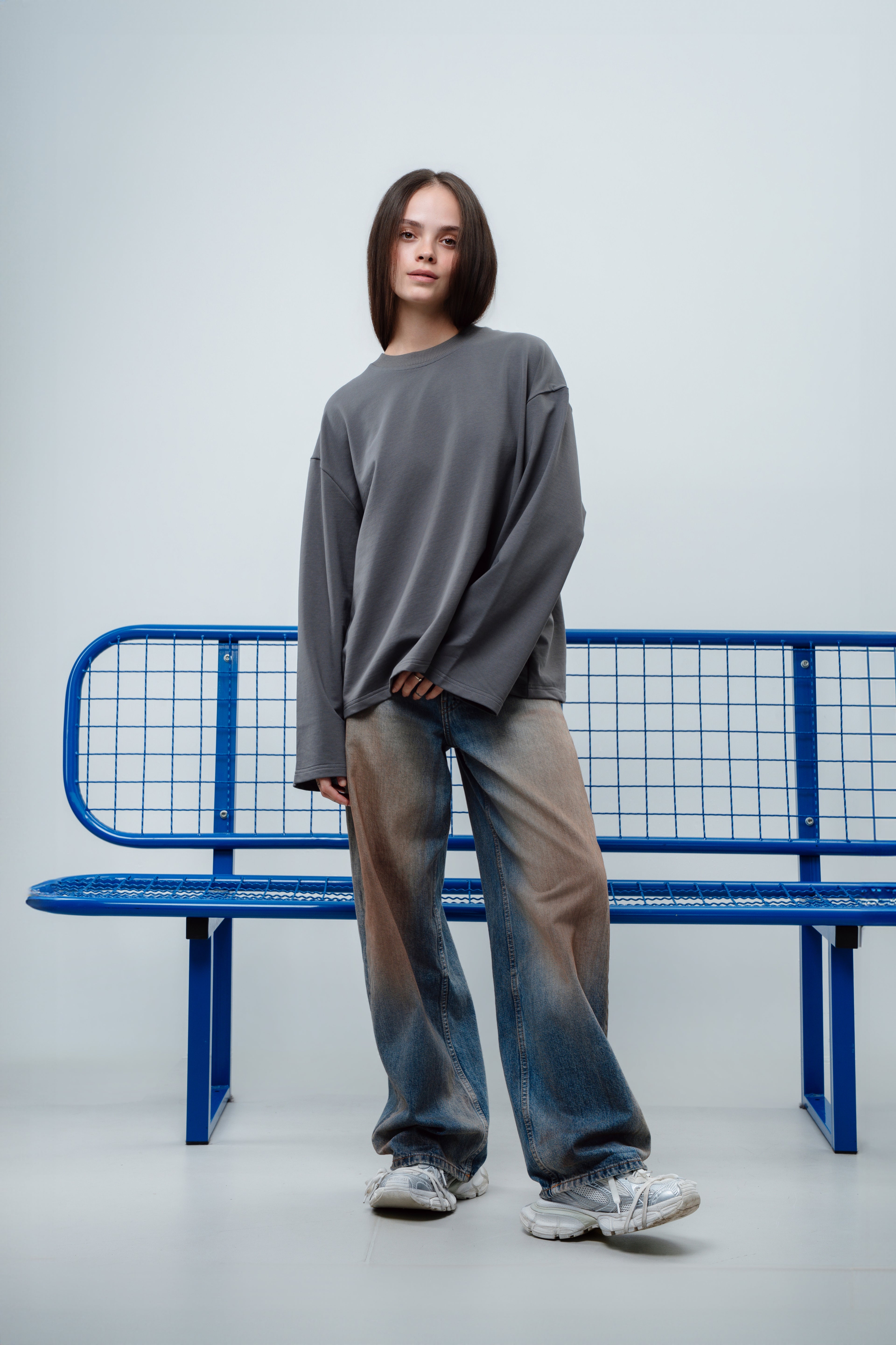 BLANK LONG SLEEVE GREY