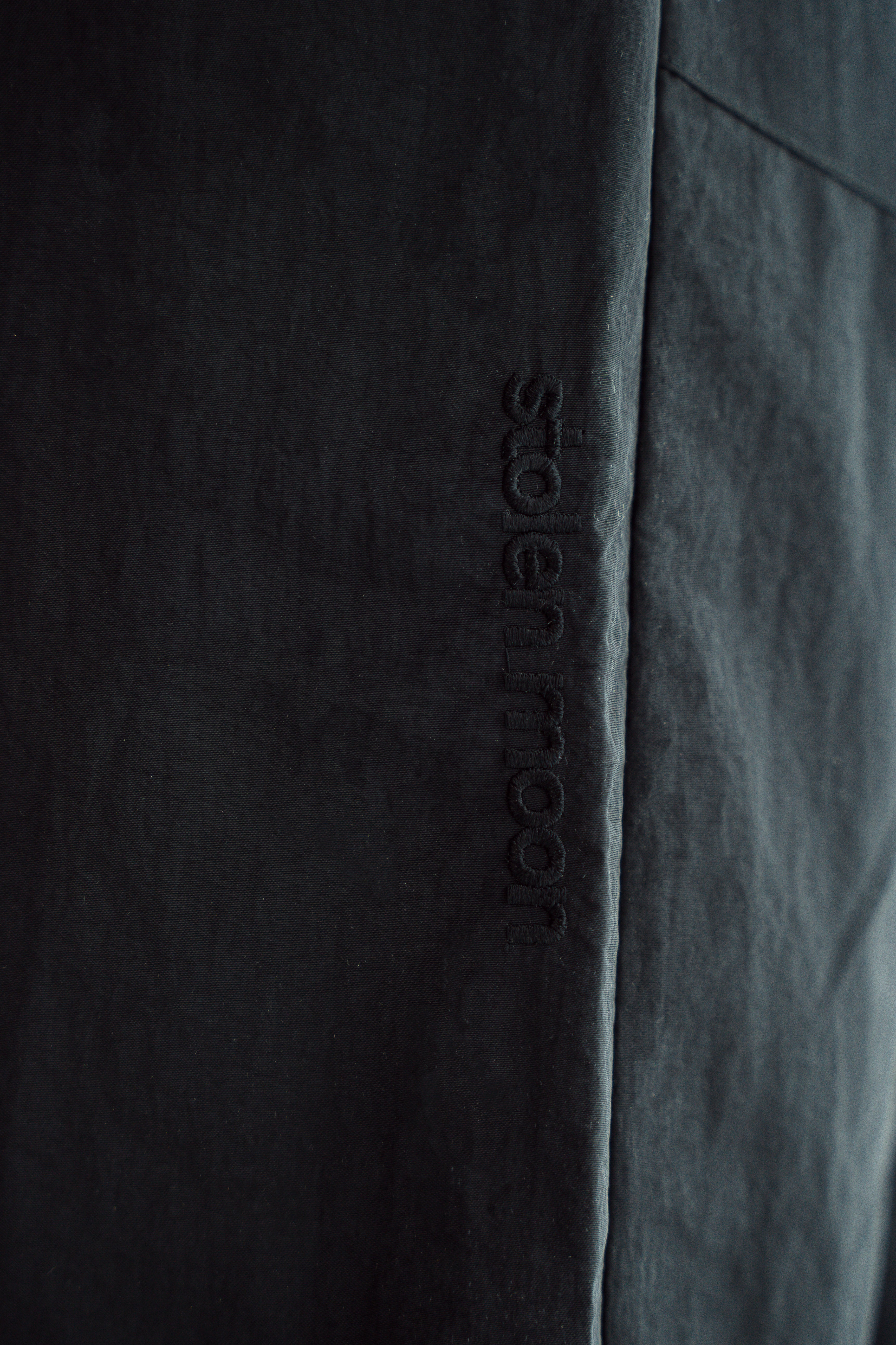 PARACHUTE PANTS BLACK