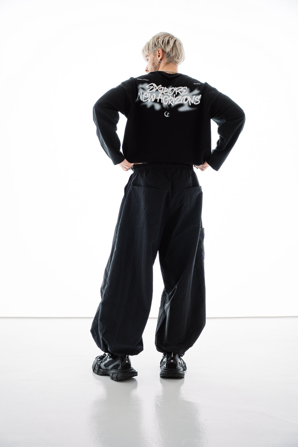 PARACHUTE PANTS BLACK