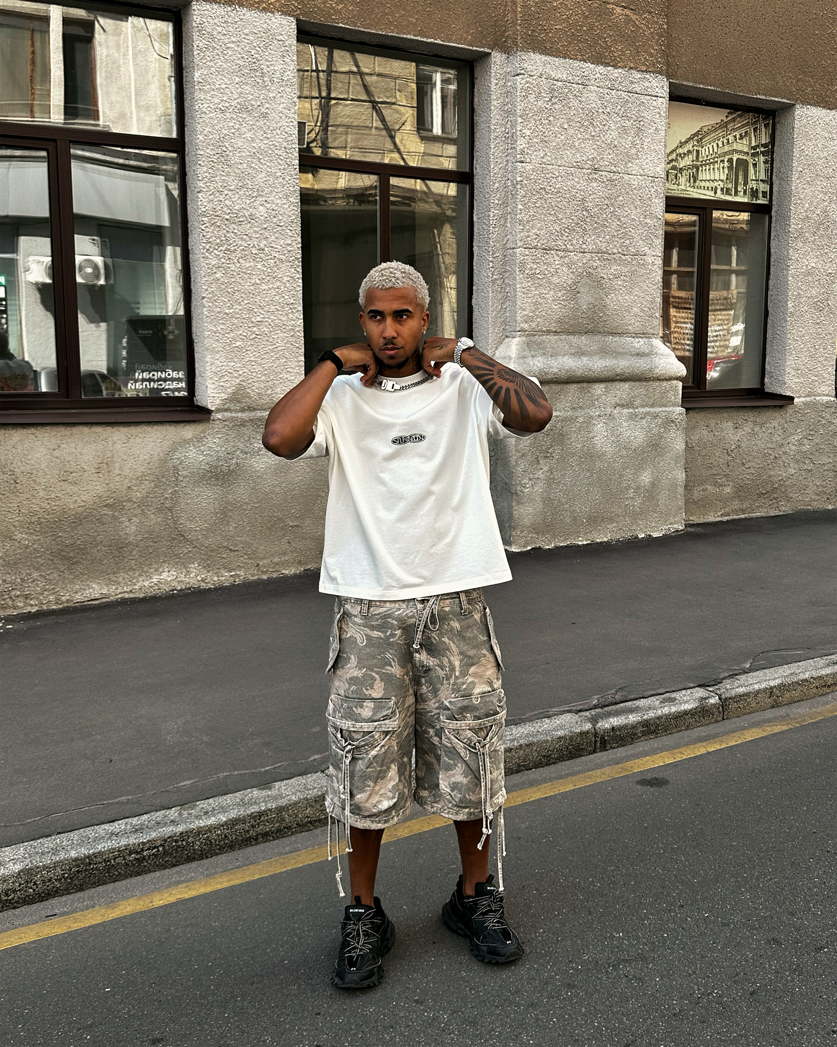 GRAFFITI TEE WHITE