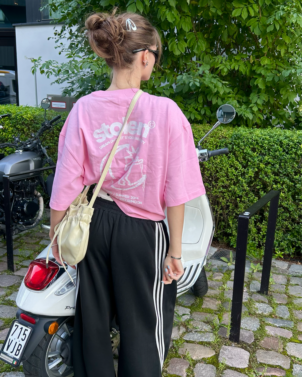 GRAFFITI TEE PINK