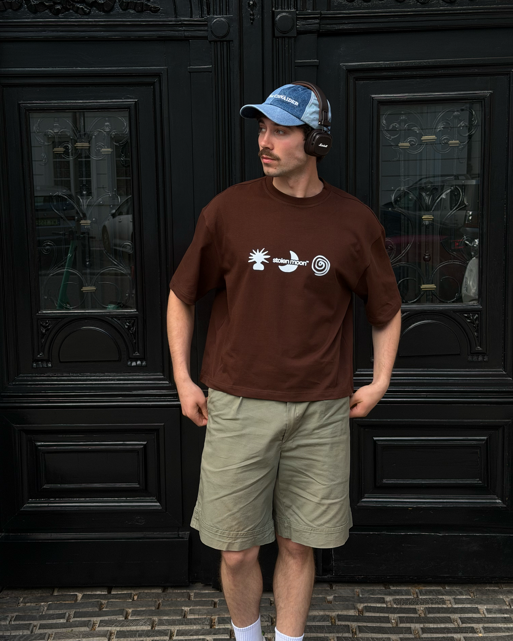 ICONS TEE BROWN