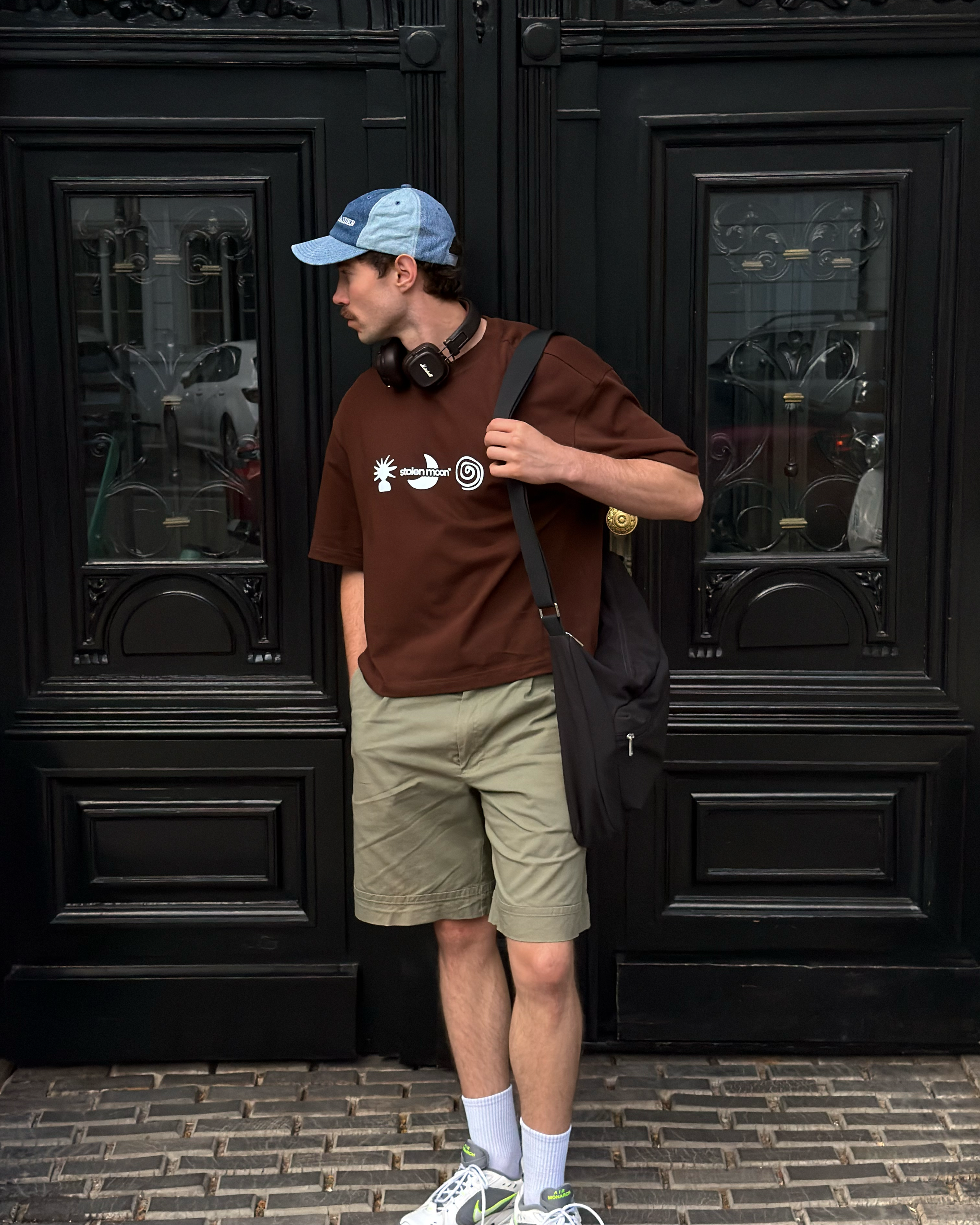 ICONS TEE BROWN